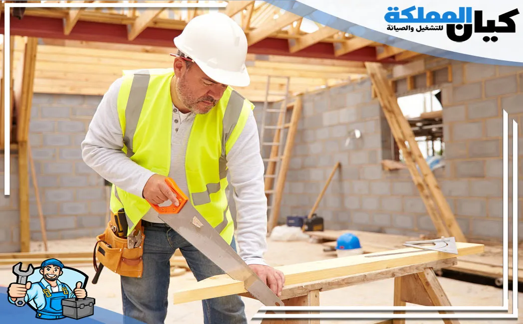 نجار بالخبر